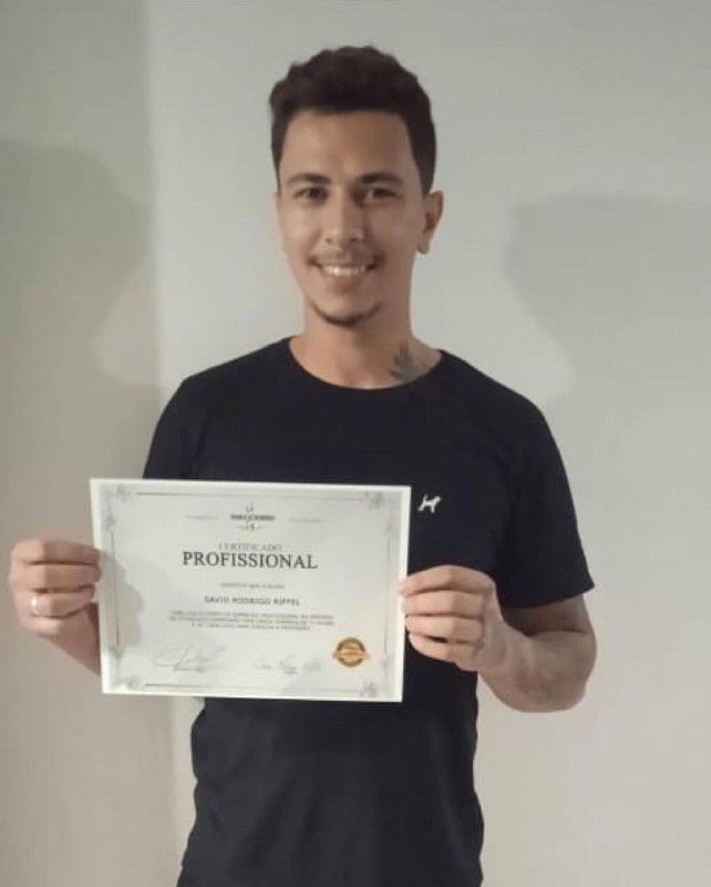 Aluno com certificado